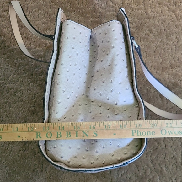 G BY GUESS Tote Large Purse Shoulder bag NWOT - Picture 14 of 16